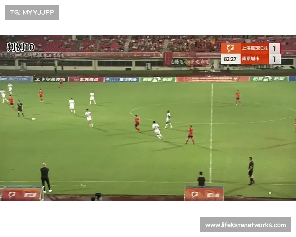 德甲点球判罚引争议 多方观点激辩公平与裁判判定标准 德甲点球判罚引争议 多方观点激辩公平与裁判判定标准